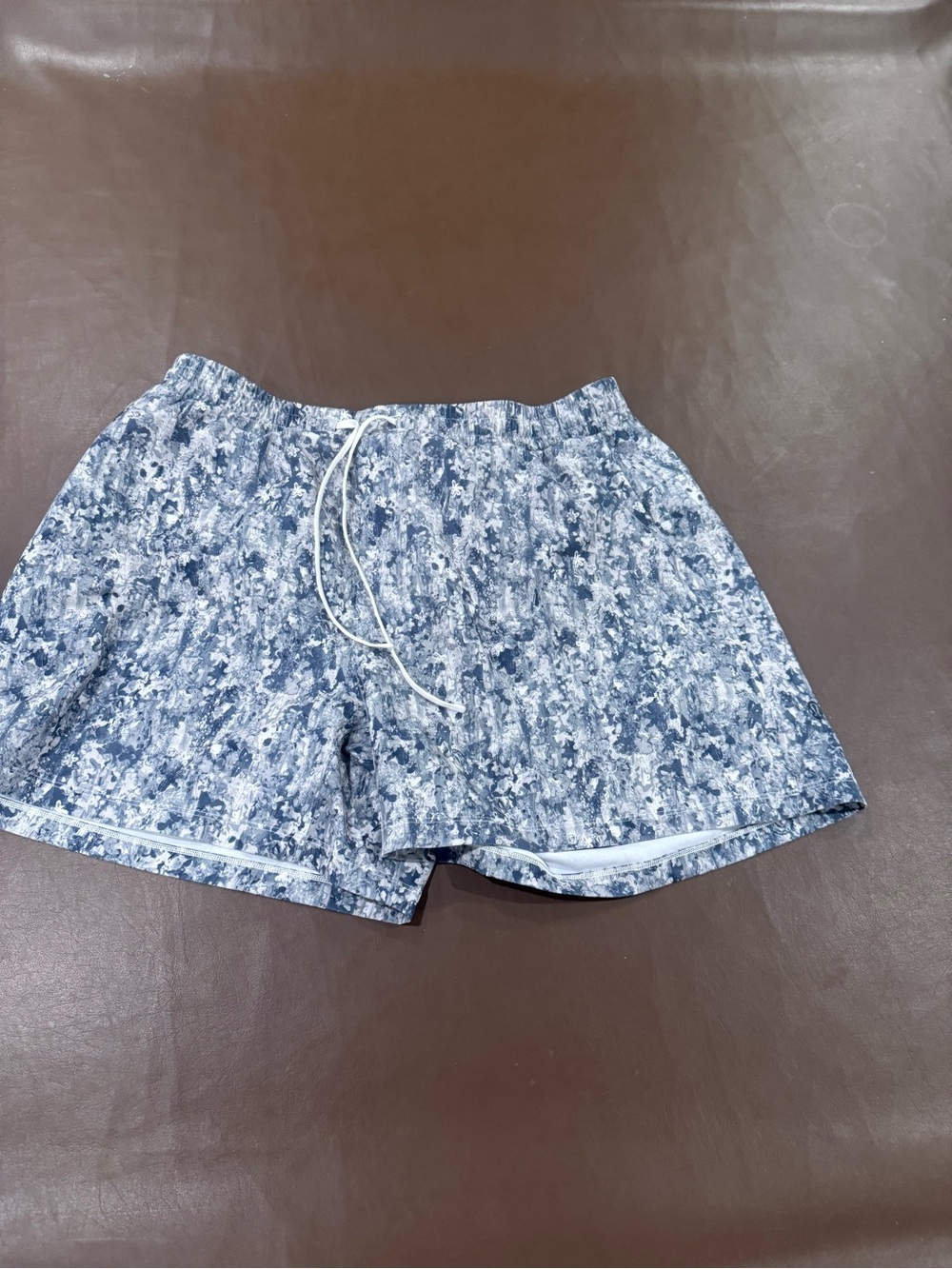 Men’s pool shorts XL